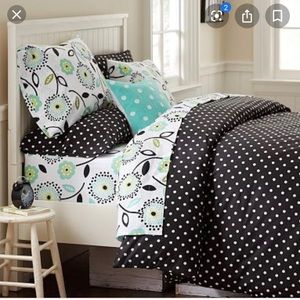 Roxy & PB teen bedding!